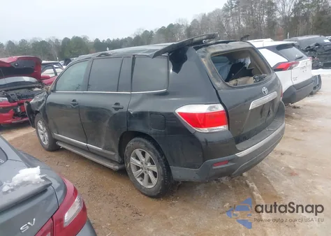 2013 Toyota Highlander z USA, uszkodzony, nr VIN 5TDZA3EH2DS037350